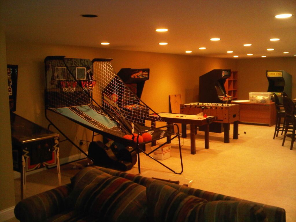 basement_arcade_before.jpg