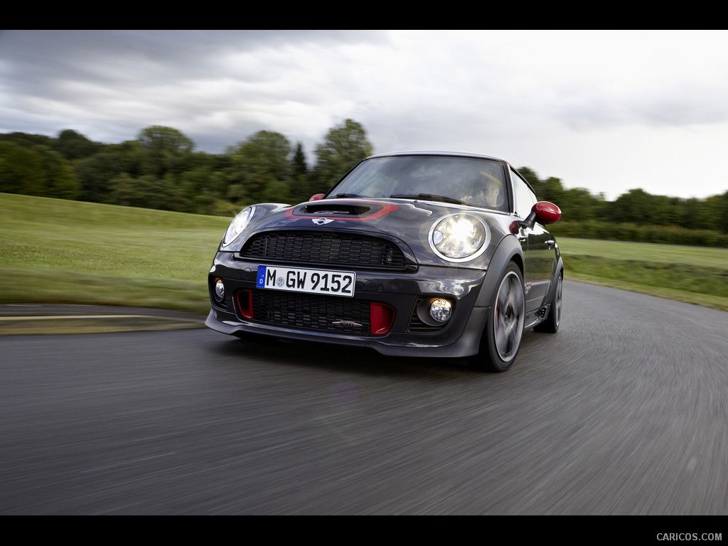 2013_mini_john_cooper_works_gp_8_1024x76
