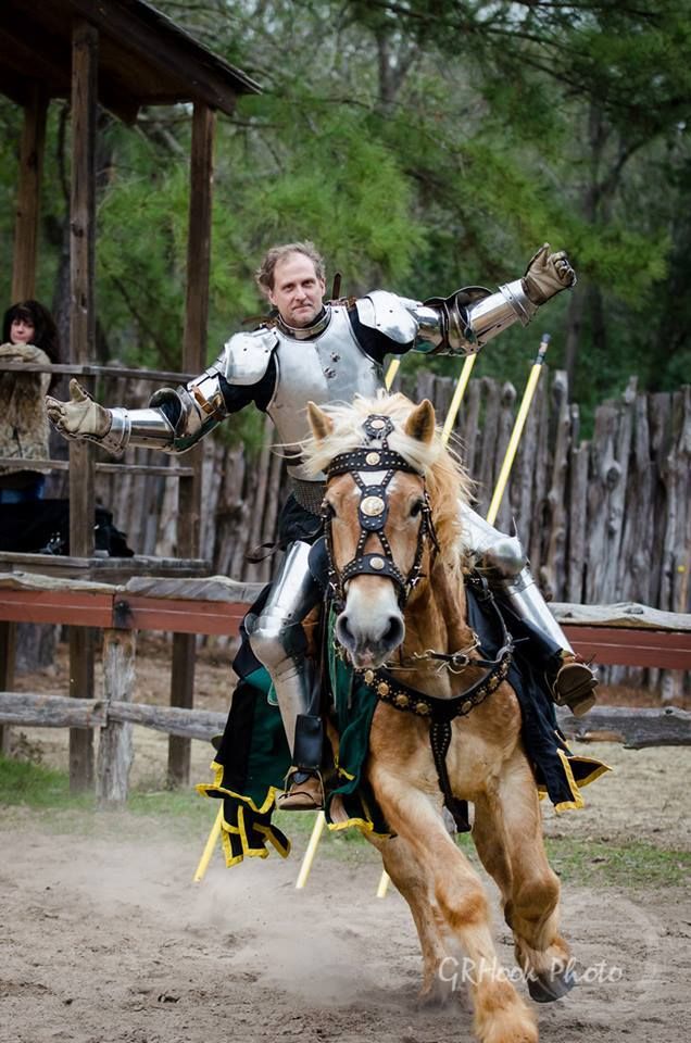 Dustin Stephens on the Belgian jousting horse Sampson (photo by GRHook Photo)