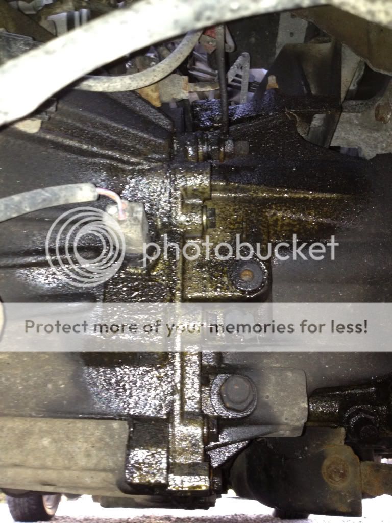 Ford fiesta gearbox leaking oil #6