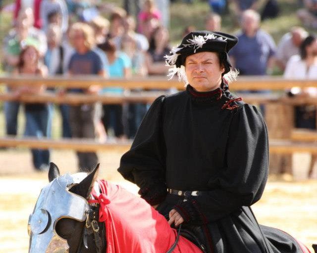 The Jousting Life: An Interview with Dr. Tobias Capwell: Jouster at ...